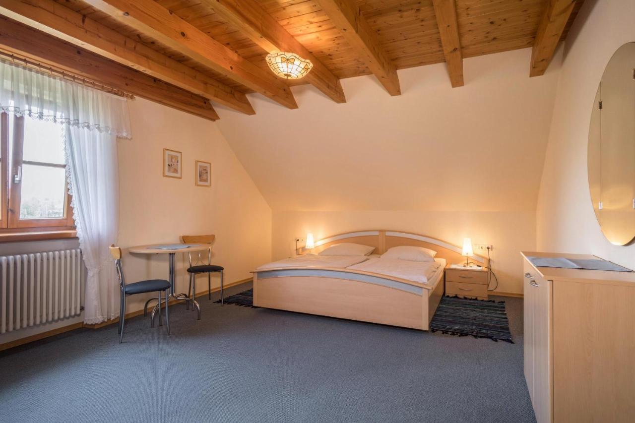 Ferienwohnung Heimpel Kressbronn am Bodensee Bagian luar foto